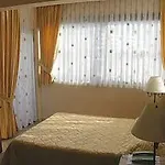 Hotel Bonjour