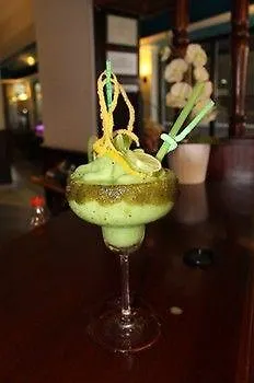 Bonjour Μαρμαρίς