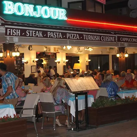 Bonjour Szálloda 3*